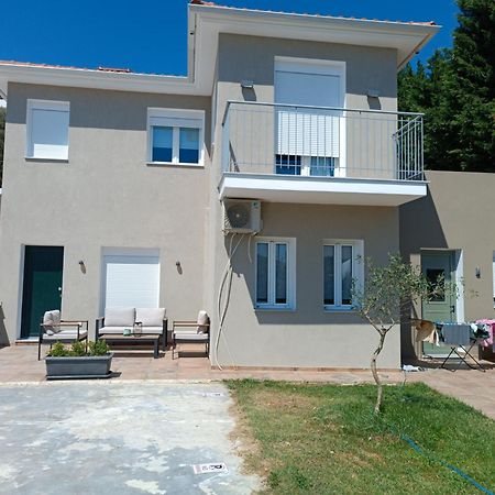 Maya Apartments, Modern And Convenient Apartments With Private Parking Skiathos Exteriér fotografie