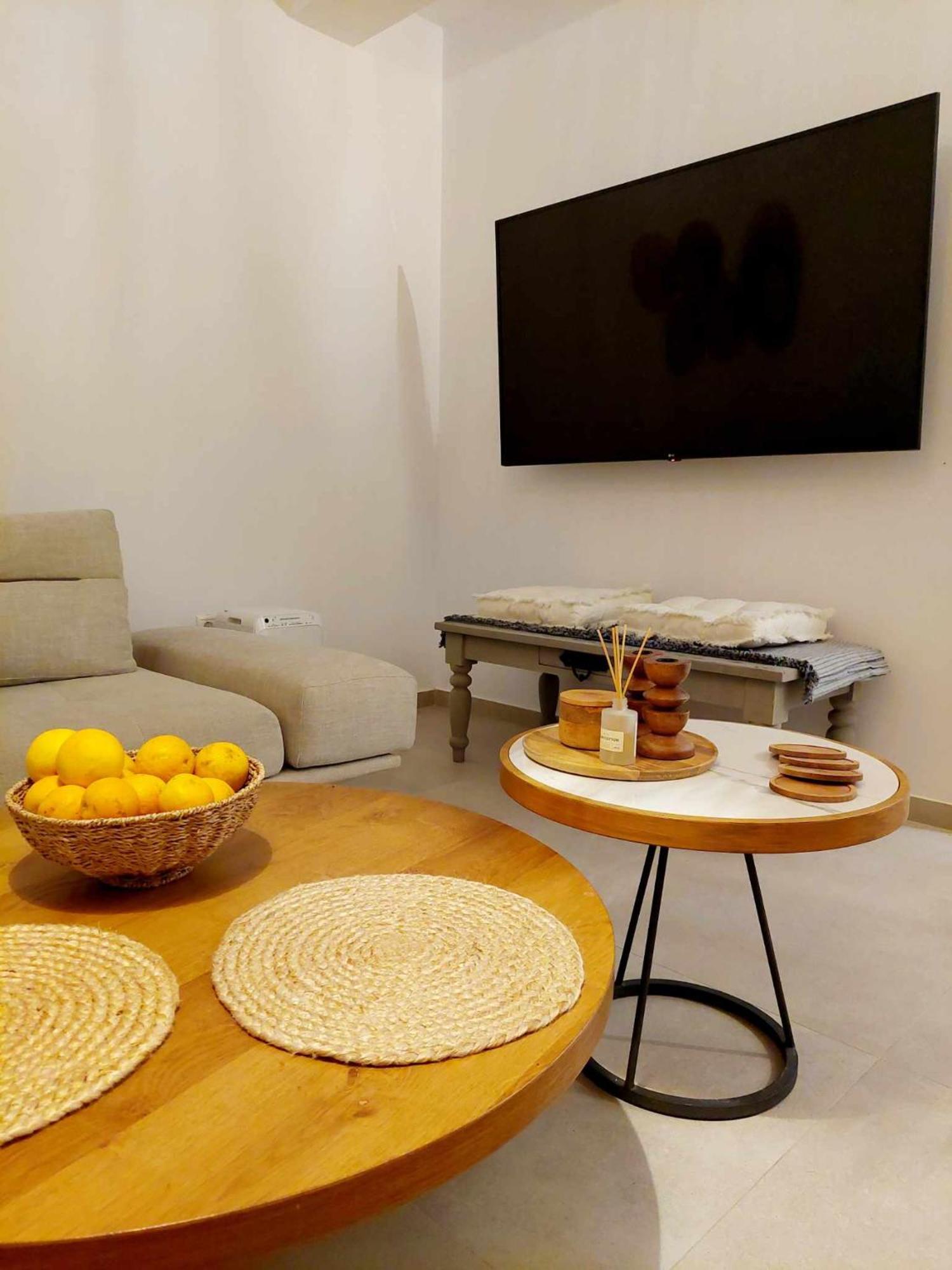 Maya Apartments, Modern And Convenient Apartments With Private Parking Skiathos Exteriér fotografie