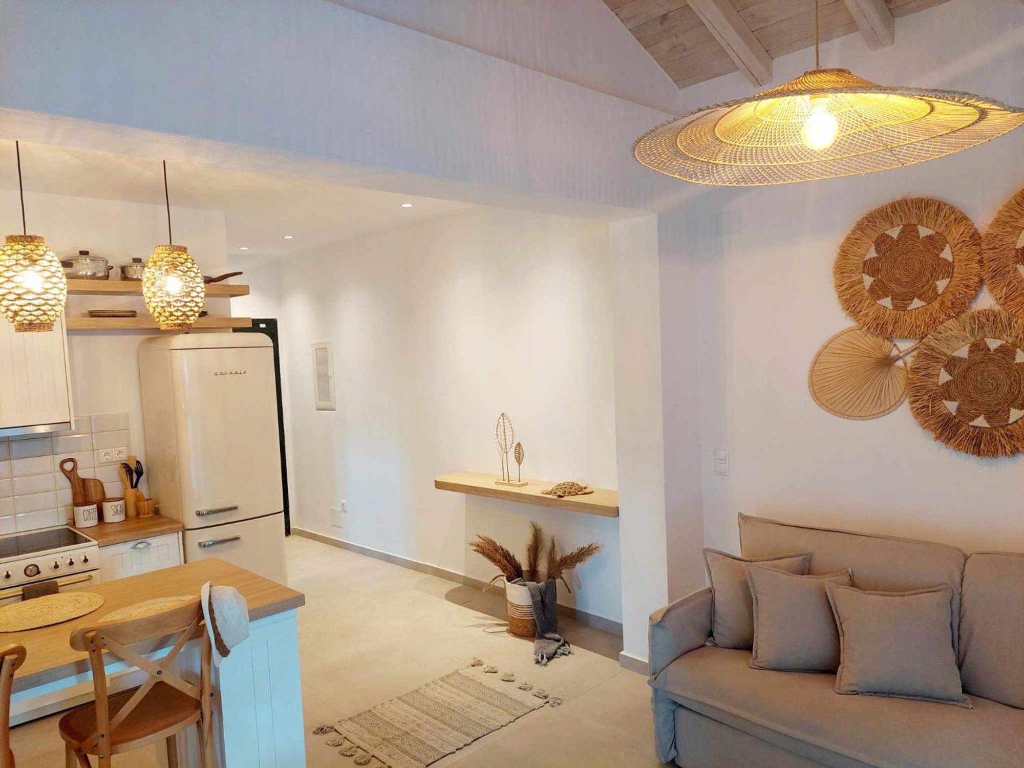 Maya Apartments, Modern And Convenient Apartments With Private Parking Skiathos Exteriér fotografie